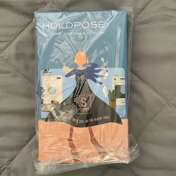 New with Tags Hands Free Nursing and Pumping Bra - Picture 2 of 4